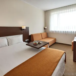 https://desilva-inn-katowice-airport.krakowhotelspoland.com